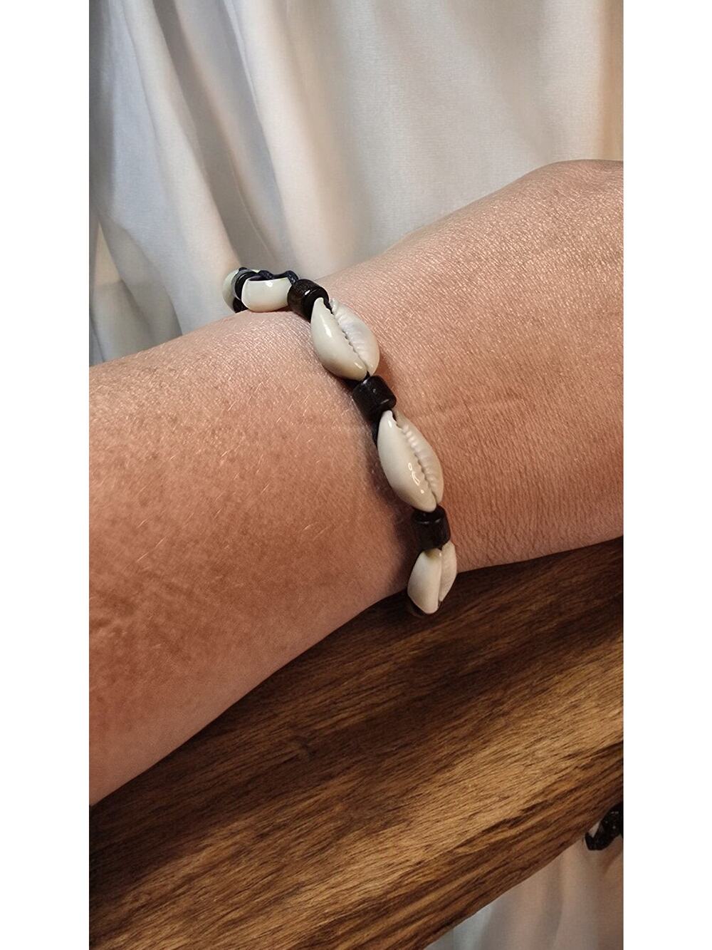 Black Cord Shell Bracelet Adjustable – Coastal Minimal Boho Beach Style